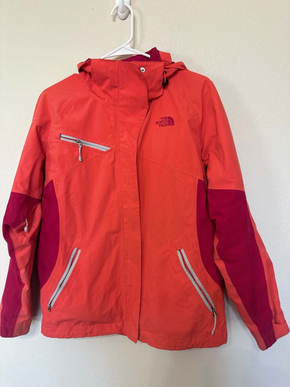 North Face HyVent Rain Jacket Size M